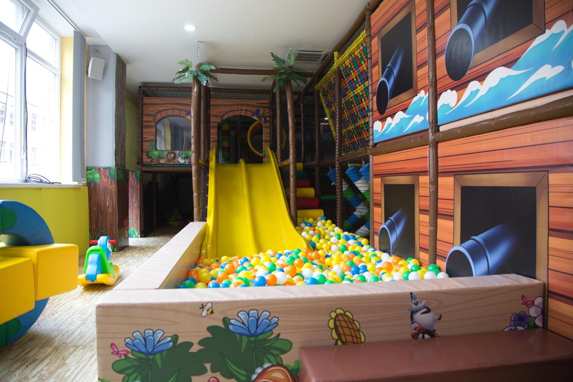 Aparthotel Olympland Trutnov Bagian luar foto