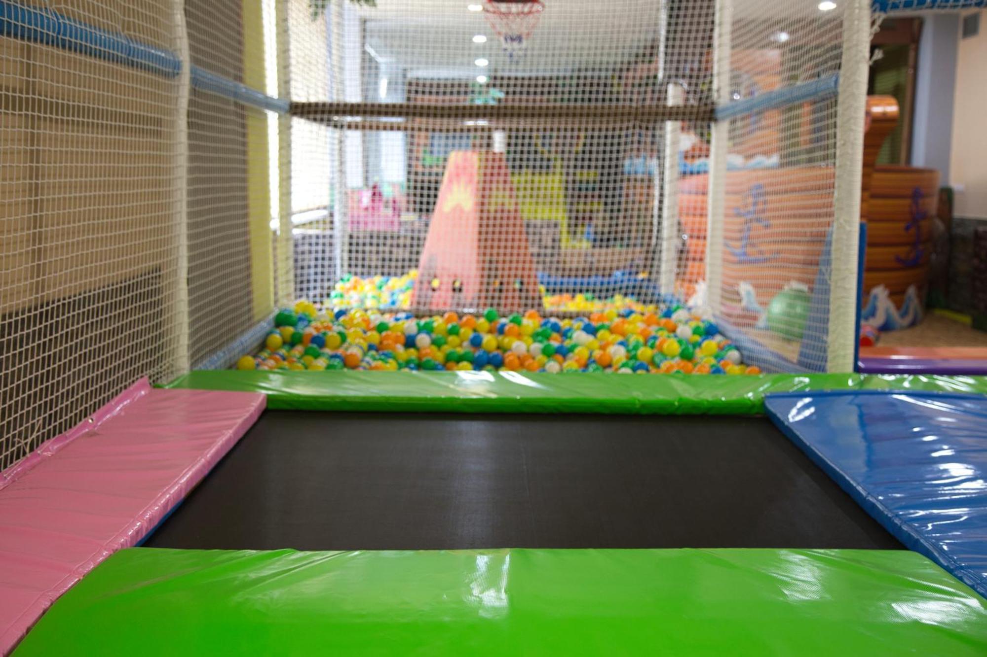 Aparthotel Olympland Trutnov Bagian luar foto